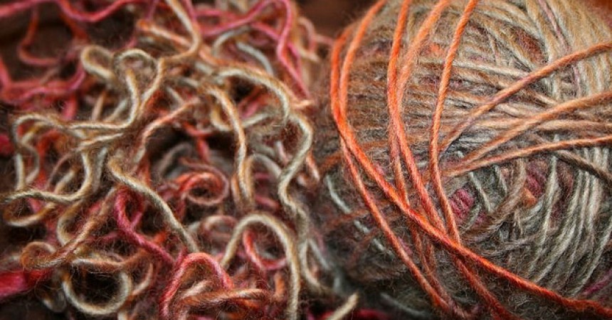 Réaliser de belles écharpes au tricotin